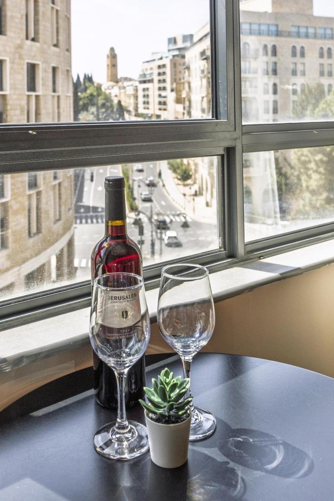 Mamilla View Urban - Boutique Hotel Gerusalemme Esterno foto